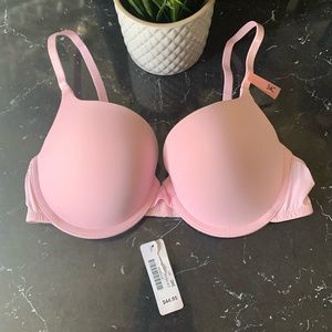 BRAND NEW BLUSH PINK PUSH UP BRA